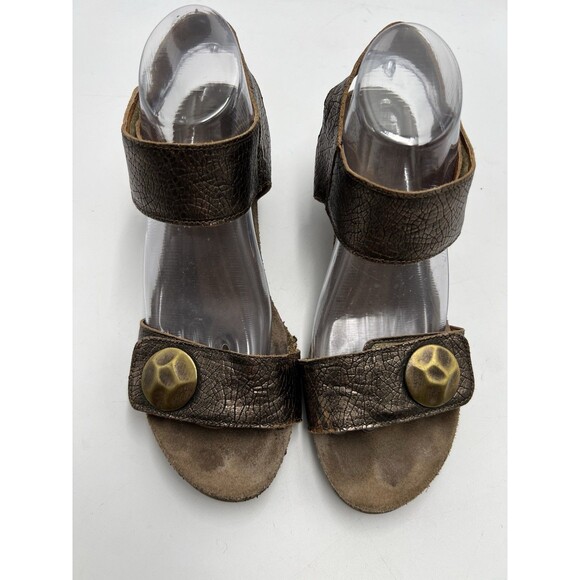 Taos Carousel 2 Leather Gold Wedge Sandals Metallic Shoes Women’s 40 US 9 9.5 - Picture 3 of 8